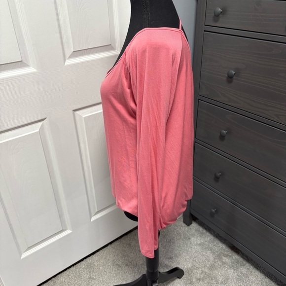 Zyia Long Sleeve - Picture 3 of 6